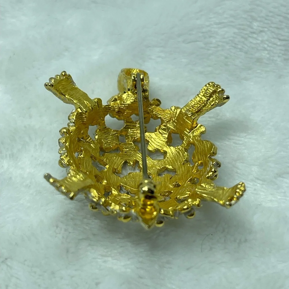 Vintage Tortolani  gold white turtle brooch